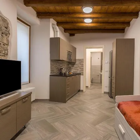 Giulia Apartament Argegno